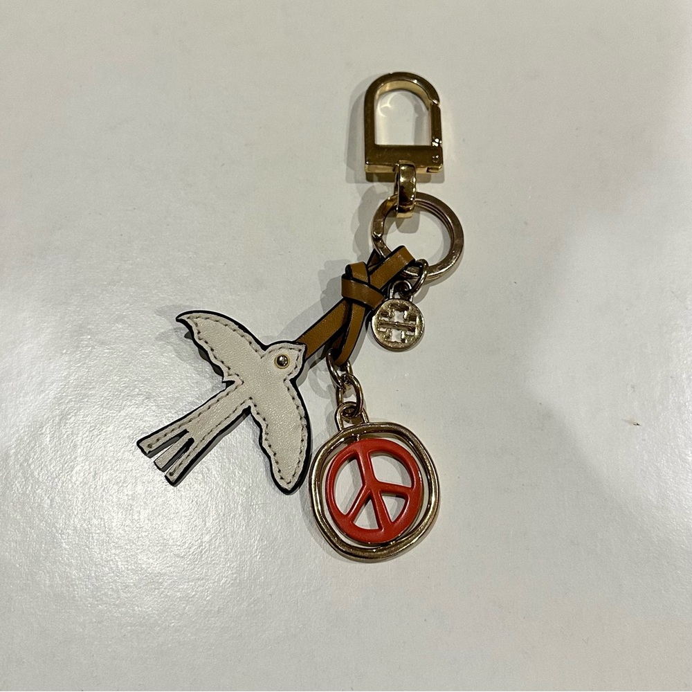 Tory Burch Dove/ Peace Keychain